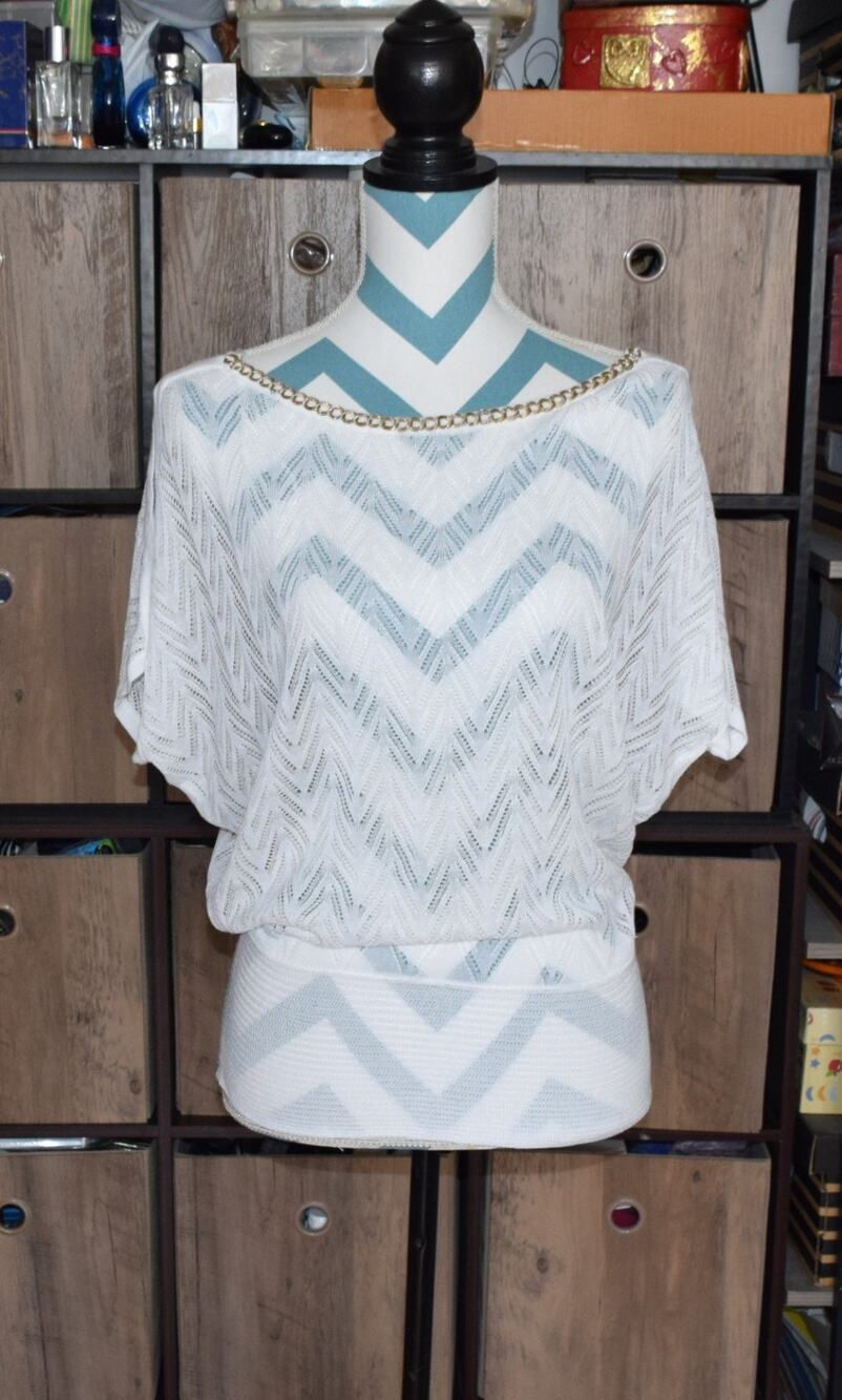 Cache Womens White Chain Round Neck Cold Shoulder Sleeve Blouse Top Size XS